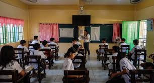 Provincia ofreció un aumento del 9% en dos tramos a los gremios docentes